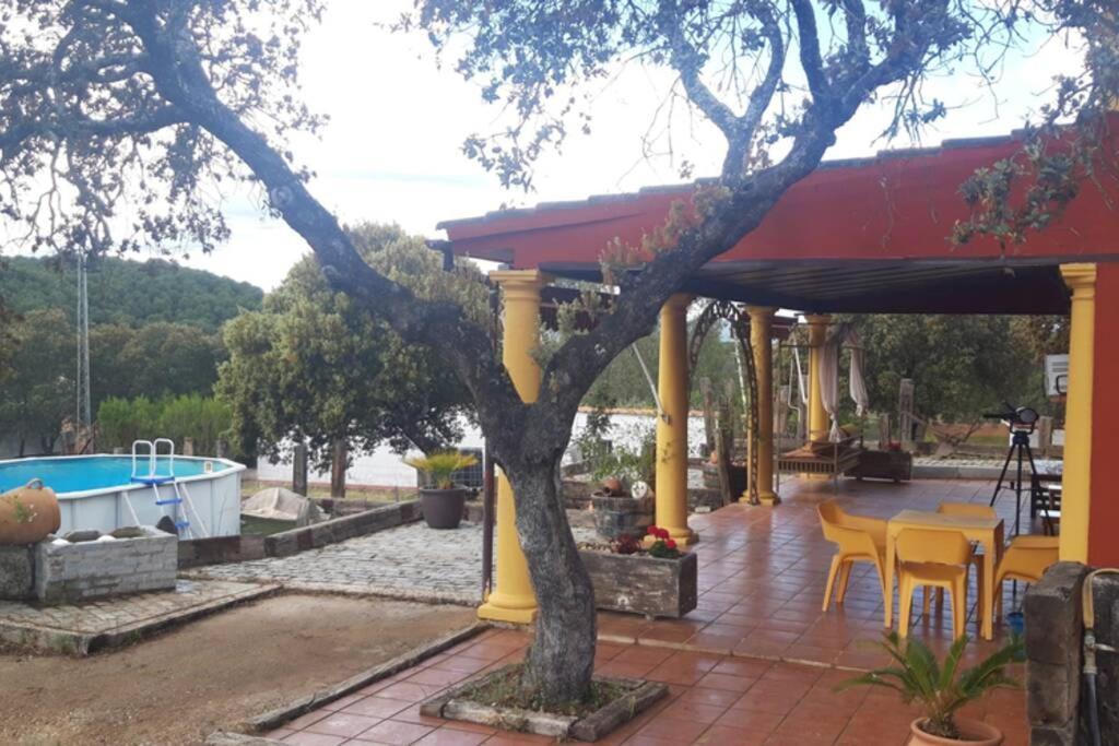 La Canada Villaharta Exterior photo