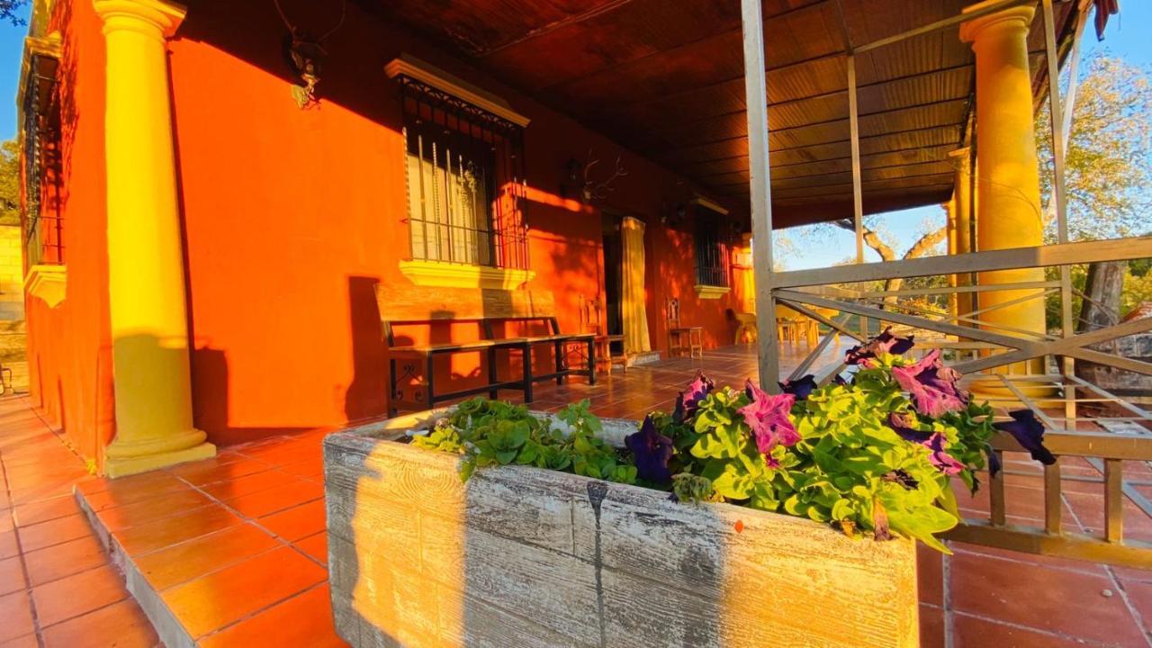 La Canada Villaharta Exterior photo